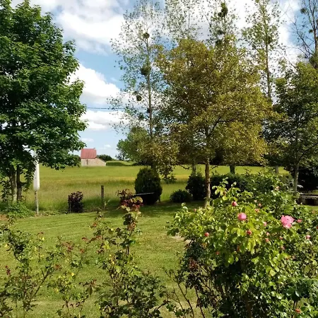 Дом отдыха Entre Forets Et Prairies Le Cercueil