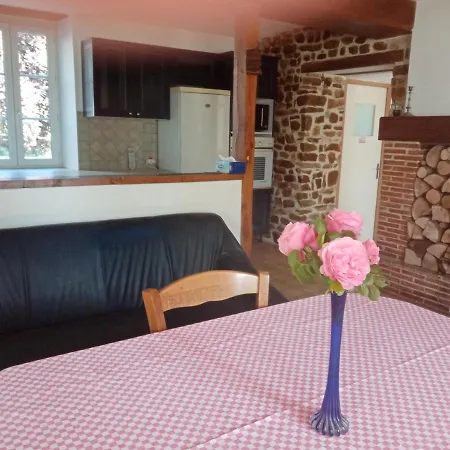 Entre Forets Et Prairies Дом отдыха Le Cercueil