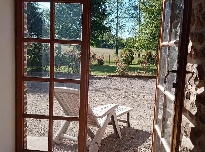 度假居 Entre Forets Et Prairies *